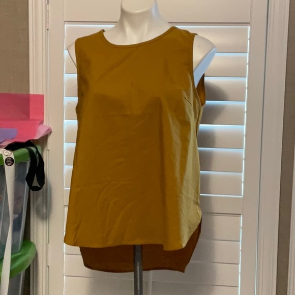 SHEIN Gold Boxy Sleeveless Tank Top - Picture 1 of 8